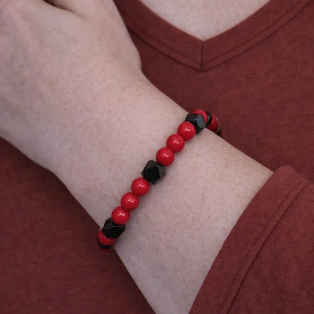 Red Jade & Faceted Black Onyx Stretch Bracelet